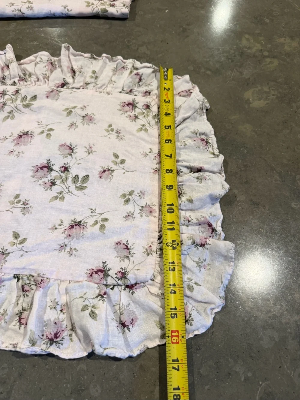BELLA NOTTE Vintage floral LINEN pale pink single sham